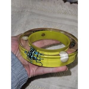 Vintage KOLOS DESIGNS LUCITE BLUE BEETLES Bangle Bracelet RARE SIGNED